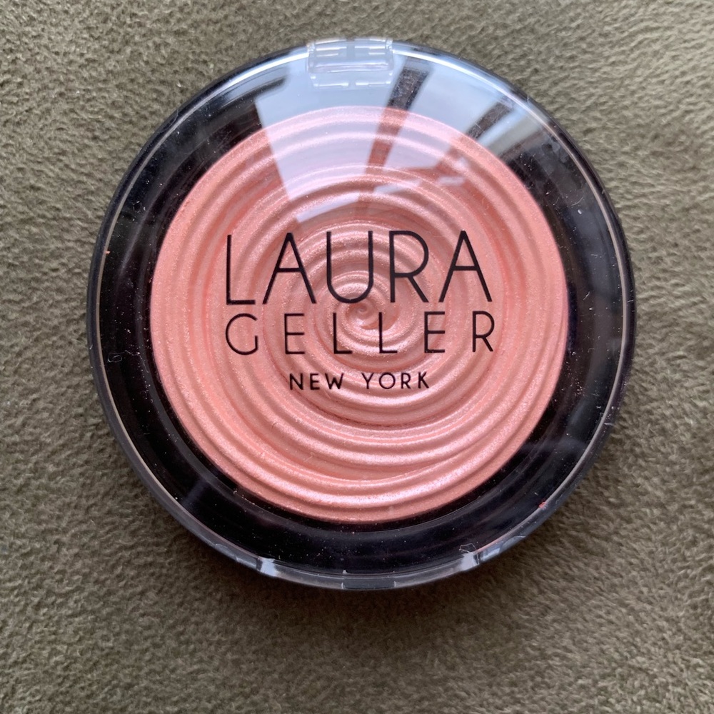 Laura Geller Illuminator